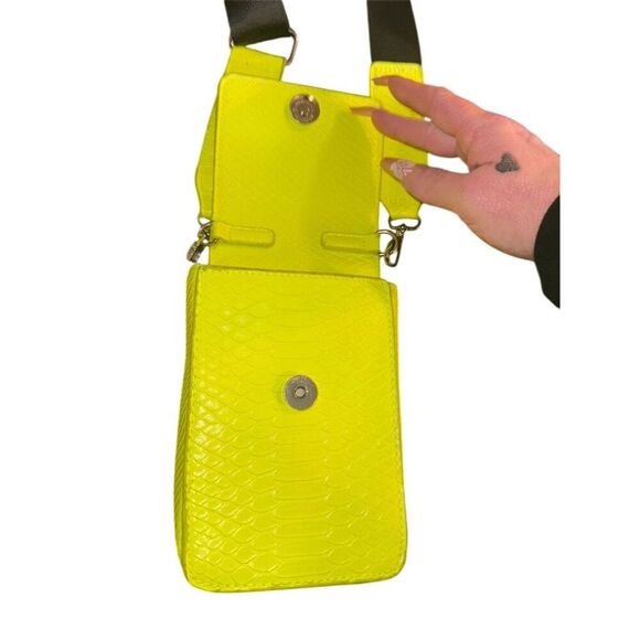 BP Women's Neon Croc Embossed Crossbody Bag with Adjustable Strap 6.5” X 4.5” - Picture 12 of 13